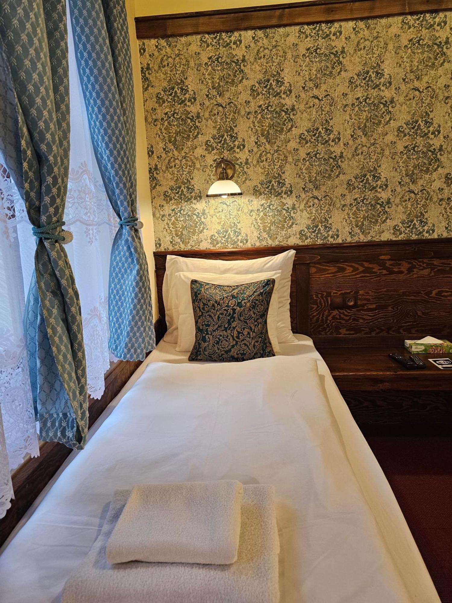 Hotel Galerie Roudnice nad Labem Bagian luar foto