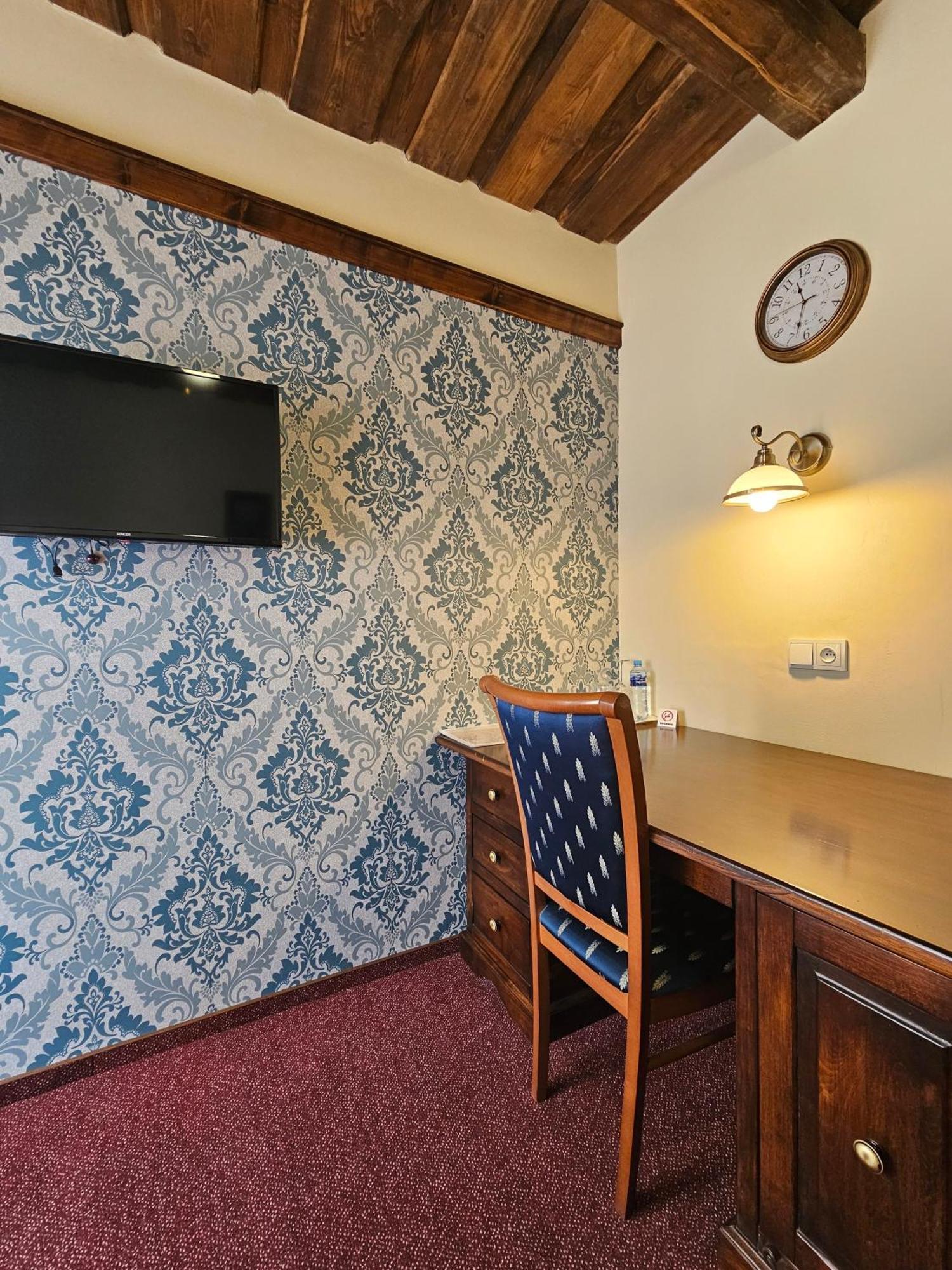 Hotel Galerie Roudnice nad Labem Bagian luar foto
